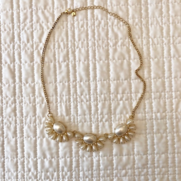 LC Lauren Conrad Jewelry - Gold and Pearl Necklace
